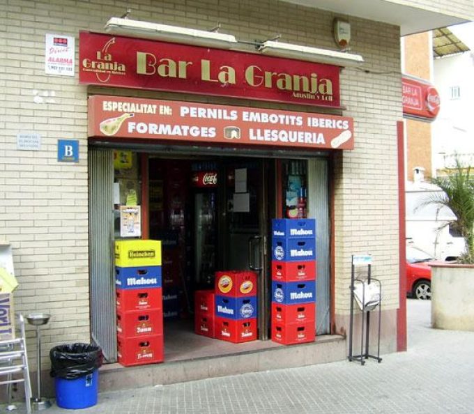 bar la granja.jpg